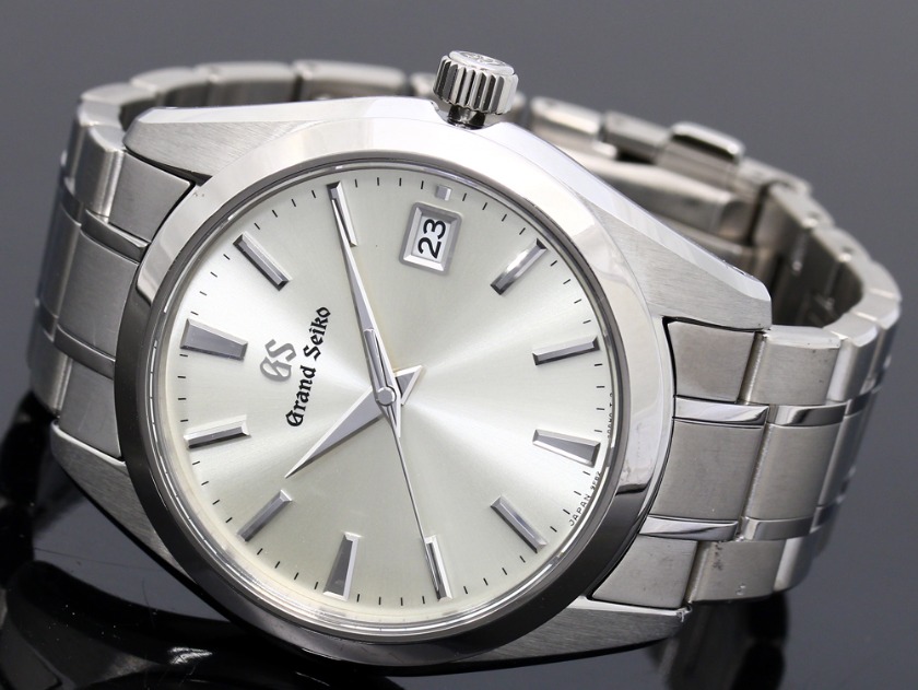 SBGV229(グランドセイコー)の実機レビューを紹介