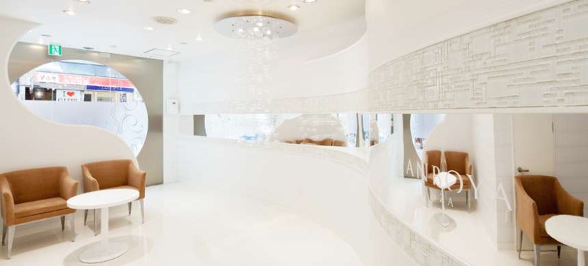 広島市中区の時計店：なんぼや 広島本通店 ブランド買取