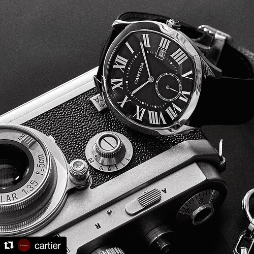 カルティエのローマ数字の「Ⅳ」が「IIII」の理由は諸説ある