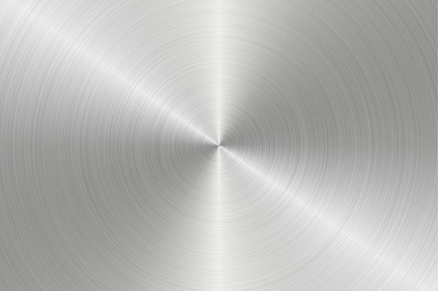 充電ケーブルにステンレスが使用されている