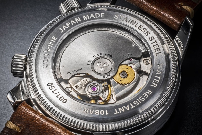 ④ OUTLINE(アウトライン) 