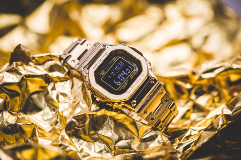 G-SHOCK"ゴールド"木村拓哉さん着用 GMW-B5000GD-9JFとは？