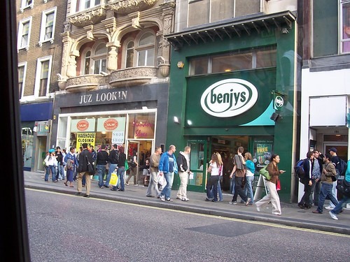 G-SHOCKを高く買取・売るためには複数店舗をチェックしよう