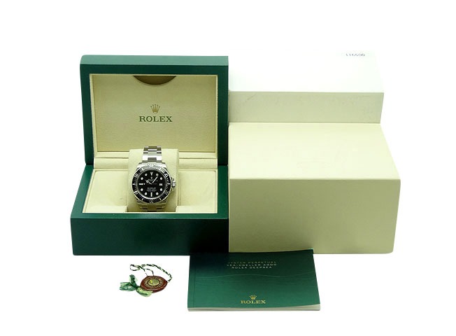 ロレックスシードゥエラーはどんな腕時計？