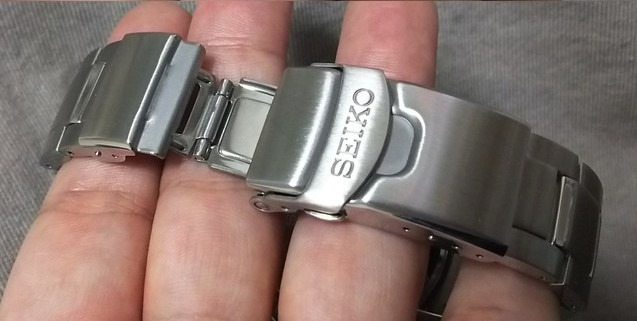 簡易式エクステンション付きで実用性もバッチリ