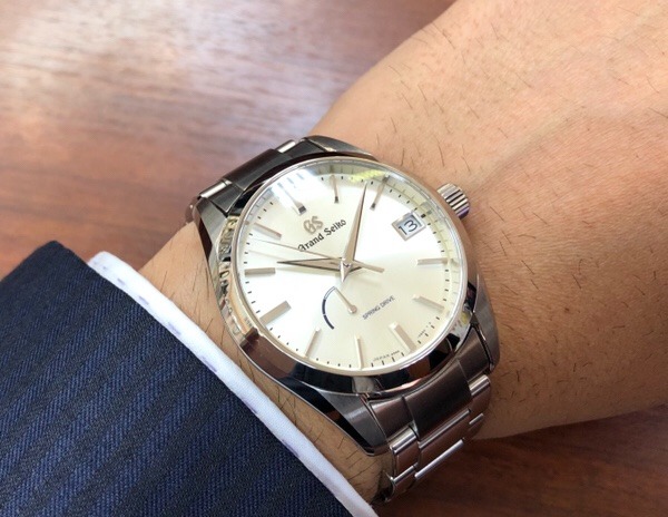 44GSデザインを現代風にアレンジ