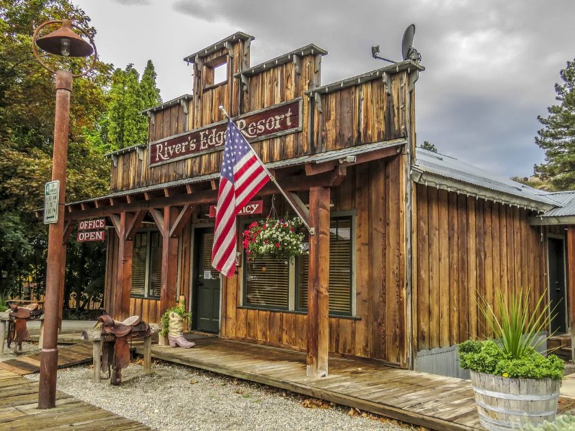 ウォルサムはどんな腕時計？