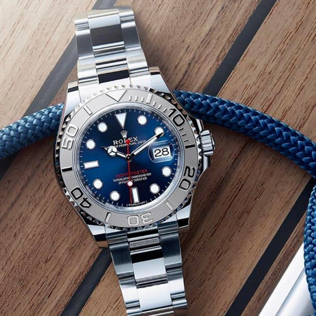 ヨットマスター40 ダークロジウム / ブルー 126622の特徴・機能