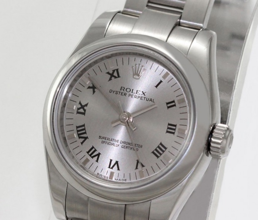 ②NHKアナウンサー 鈴木菜穂子さん 176200