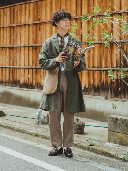 革靴（茶色）コーデ③HARUTA ローファー