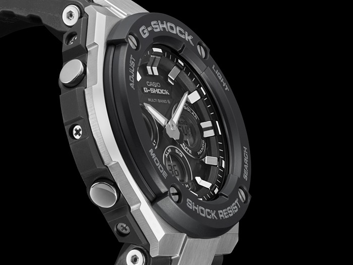 カシオG-SHOCK GST-W300-1AJF