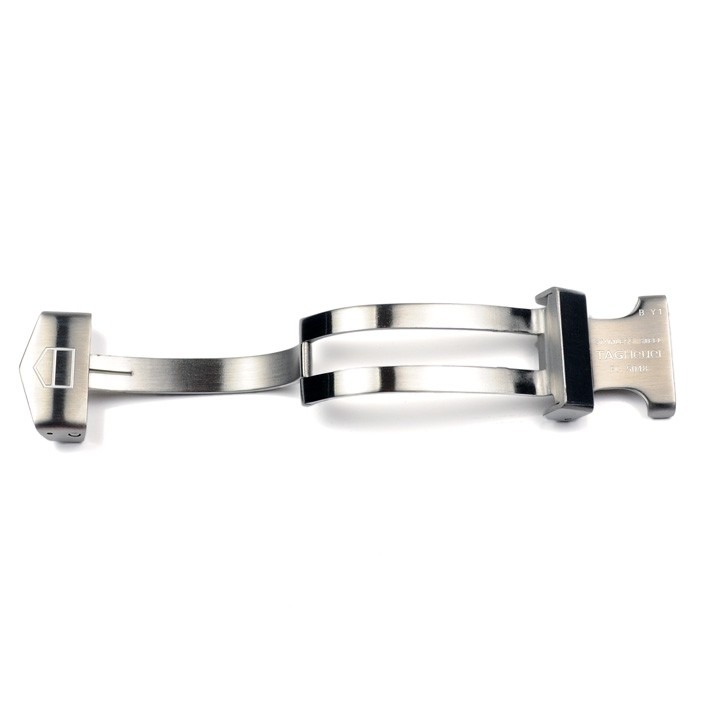 STEP1:バックルを外す