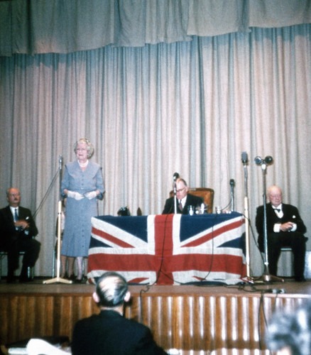 フランスの首相チャーチルへ贈られたモデル