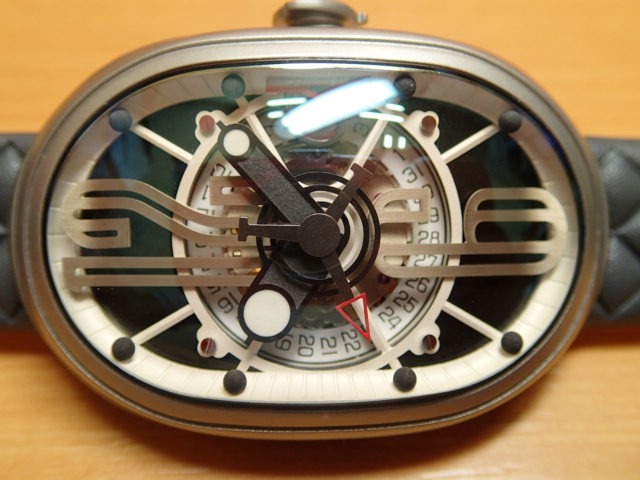 グリモルディ　腕時計