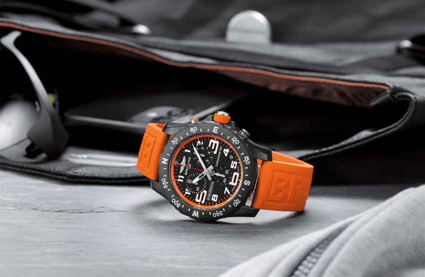 ブライトリングのクォーツはこだわりの高精度が魅力