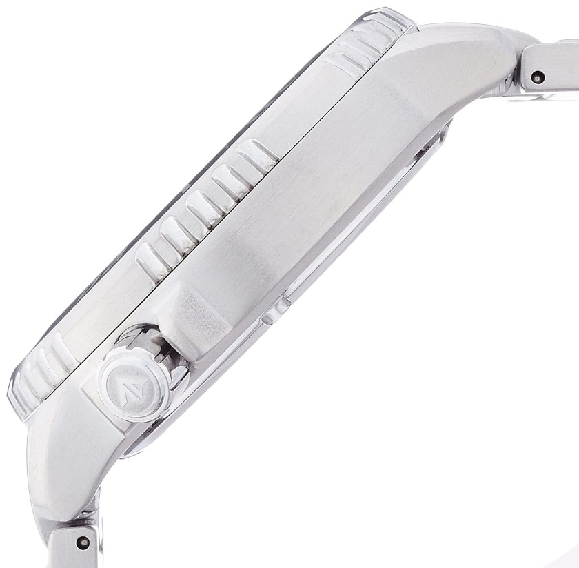 ③ケース厚の違い