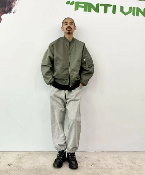 コーデ1：MA-1×スウェット