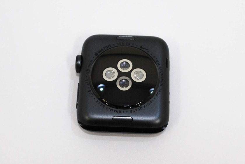 ⑥バッテリーを交換する