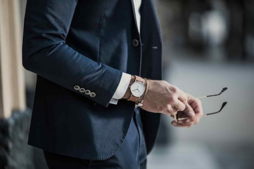 GRAVITHINは日常をワンランク格上げする時計