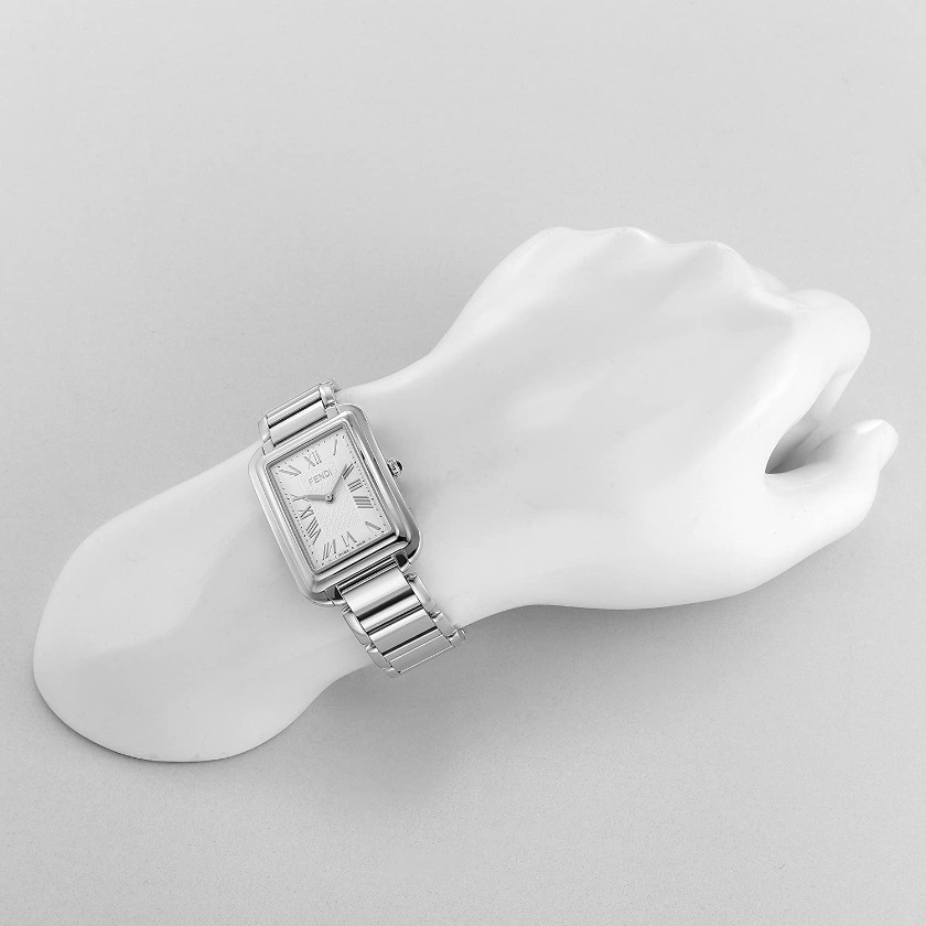 フェンディ クラシコ レクタンギュラー F703014000