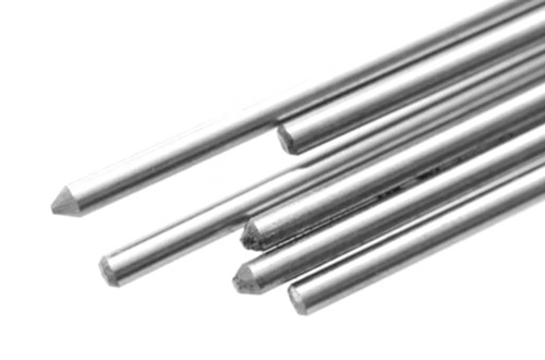 ベルトを固定するバネ棒が外れない