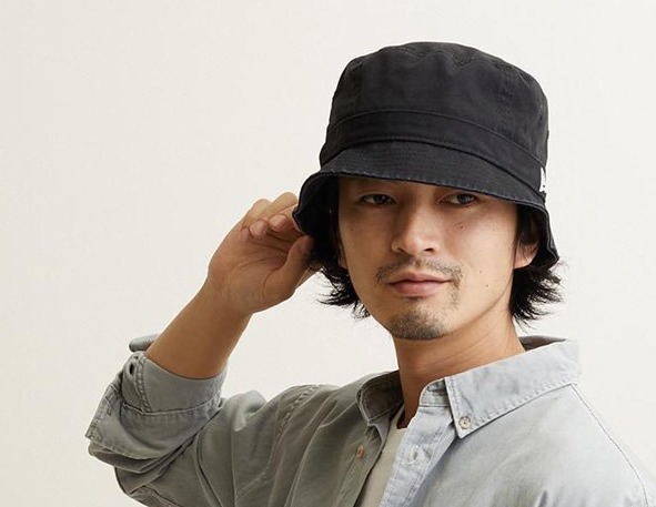 バケットハットを着こなしてオールシーズンおしゃれを楽しもう！