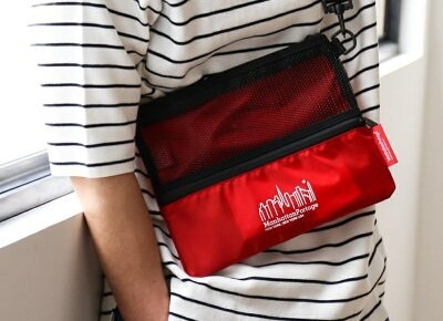 コーデ3：黒ボーダー×サコッシュ