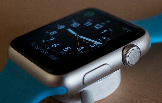 AppleWatchは心拍・脈拍を測る最先端の仕組みが搭載