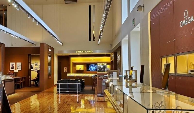 TOMPKINS(トンプキンス) 佐野