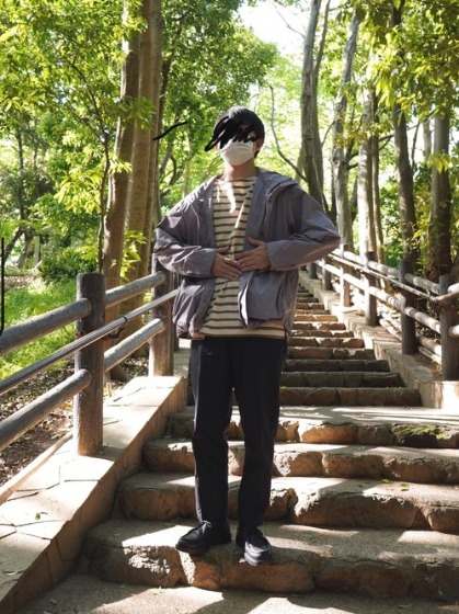 コーデ3：グレー×ブラウンボーダー