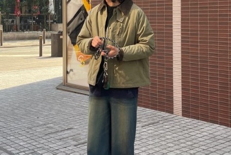 カーキ×ウォッシュデニム