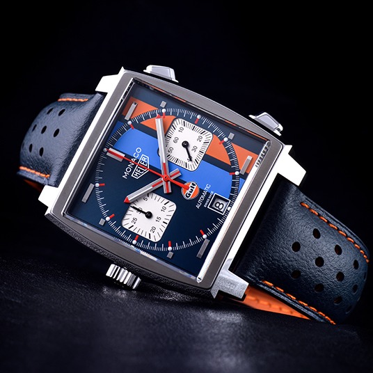 5.左側に竜頭(リューズ)がある珍しい構造