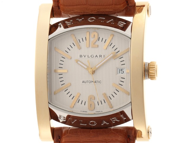 2箇所のロゴでブランド性を主張