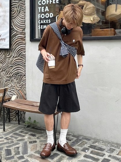 革靴（茶色）コーデ⑤London Shoe Make ローファー