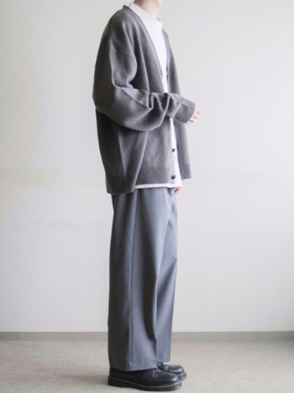 冬グレー系×ブラックシューズ