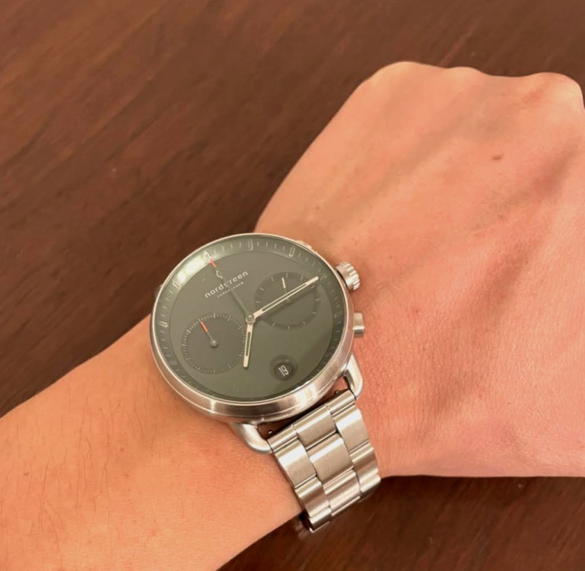 美しいグリーンの文字盤