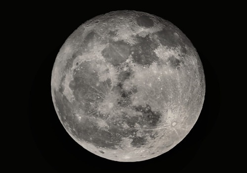 STEP1:調整ボタンを押して満月に合わせる