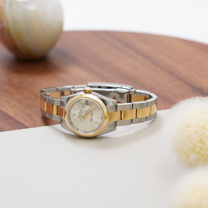 ロレックスのレディース"デイトジャスト26"は憧れのモデル