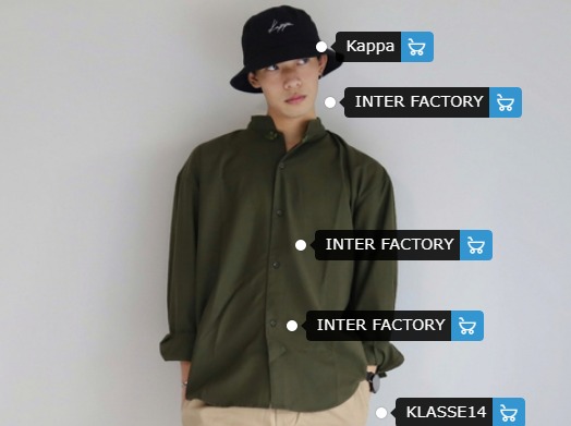 バケットハットにアースカラーの着こなし