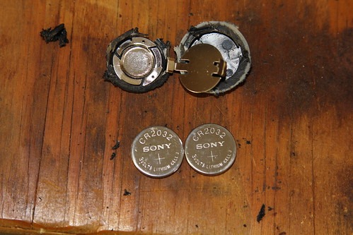 電池の種類を確認