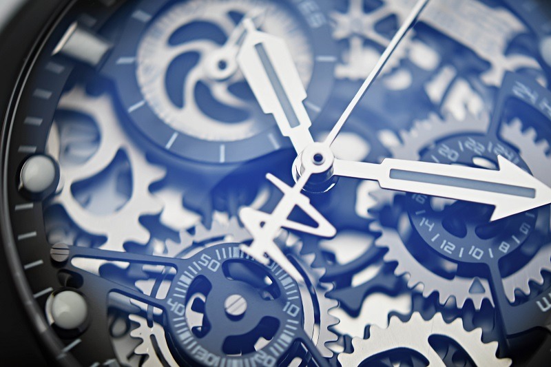 スケルトンの時計はかっこ良いモデルを選ぶのが難しい？