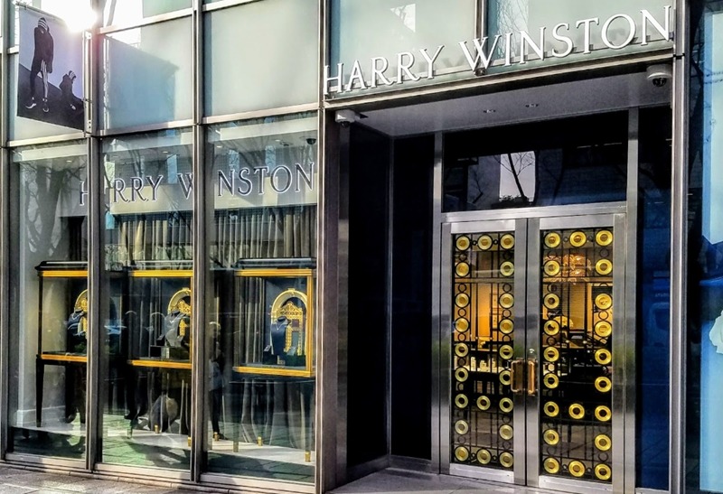 表参道の時計店：ハリー・ウィンストン 表参道ヒルズ店