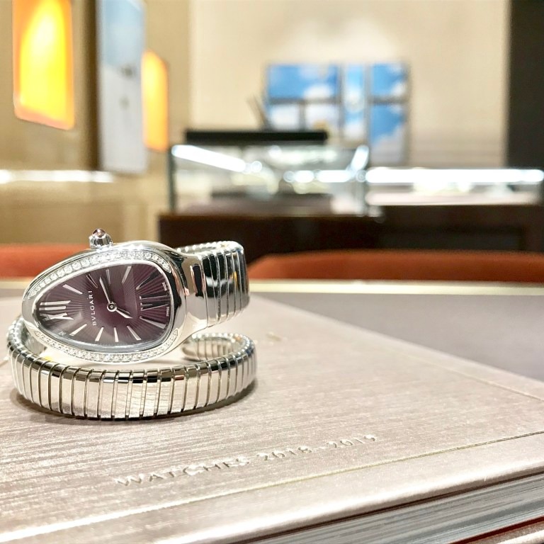 ブルガリ セルペンティ 時計