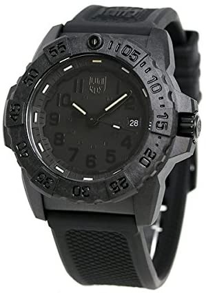 ルミノックスナイトホークは男の浪漫をくすぐる時計