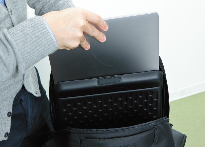 ③PCも収納できる大容量