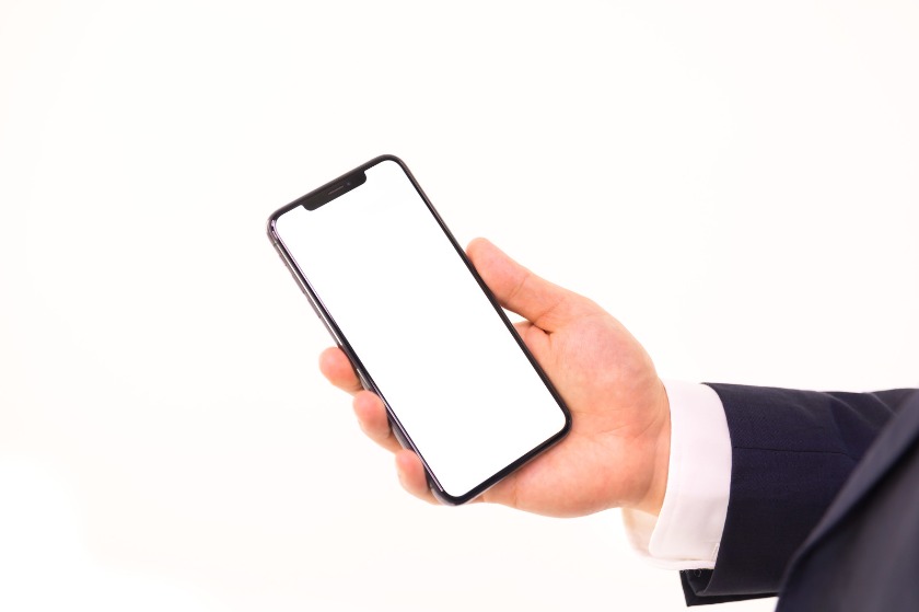 iPhone側の設定を確認する