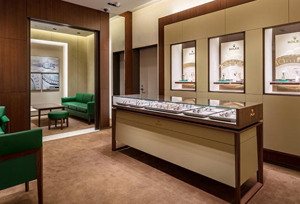 ロレックス ショップ 大丸心斎橋の特徴