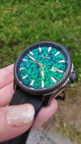 ①豪華絢爛に生まれ変わったデザイン