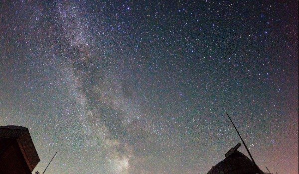 井原市の時計店は歴史を感じる店舗が多い