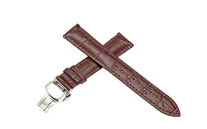 Dバックルの付け方は難しくない！付け替えで時計ライフを楽しもう